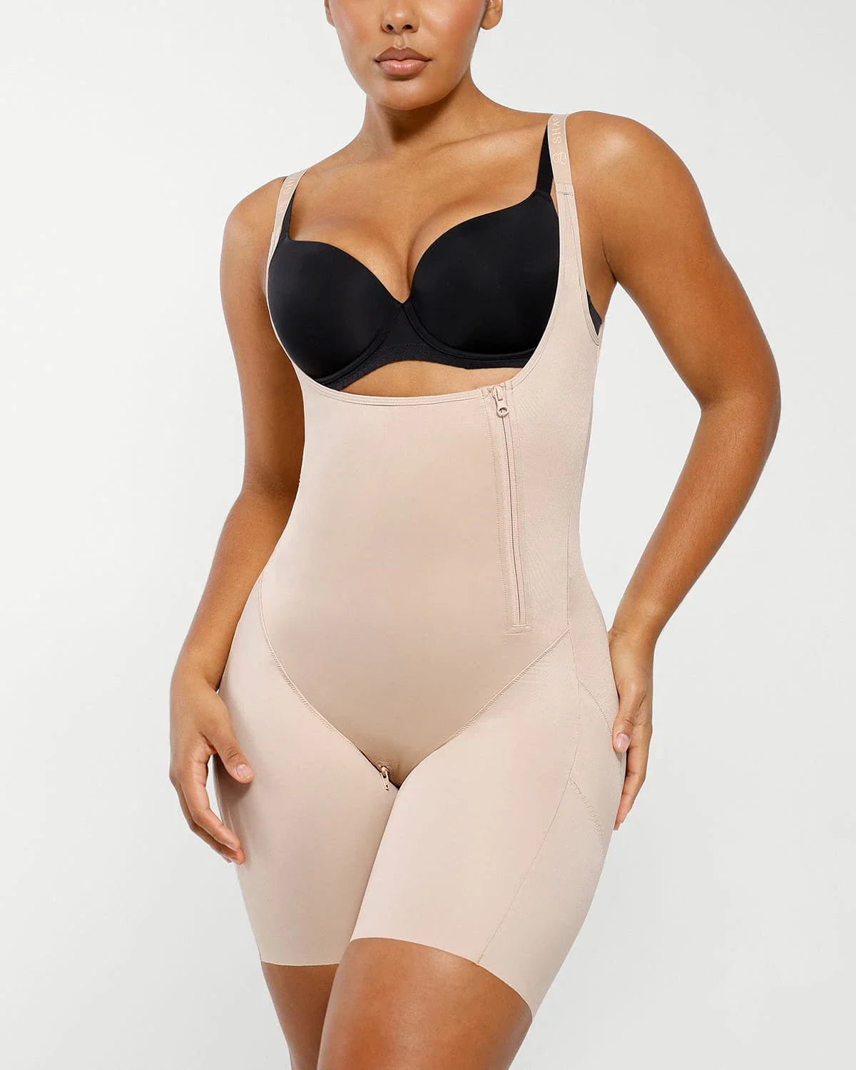 AirSlim® Open Bust Butt-Lifting Full Bodysuit